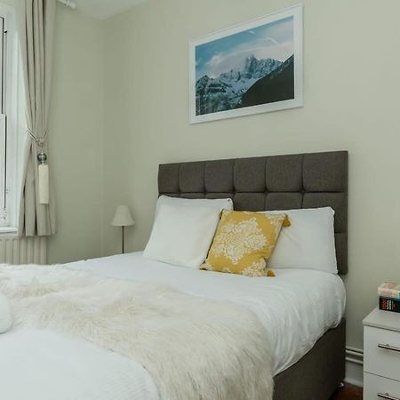 Convenient 2 Bedroom Apartment In Waterloo Londres Exterior foto